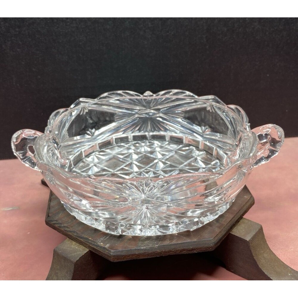Vintage EAPG Clear Glass Nappy Nut Candy Dish American Brilliant Period No Lid